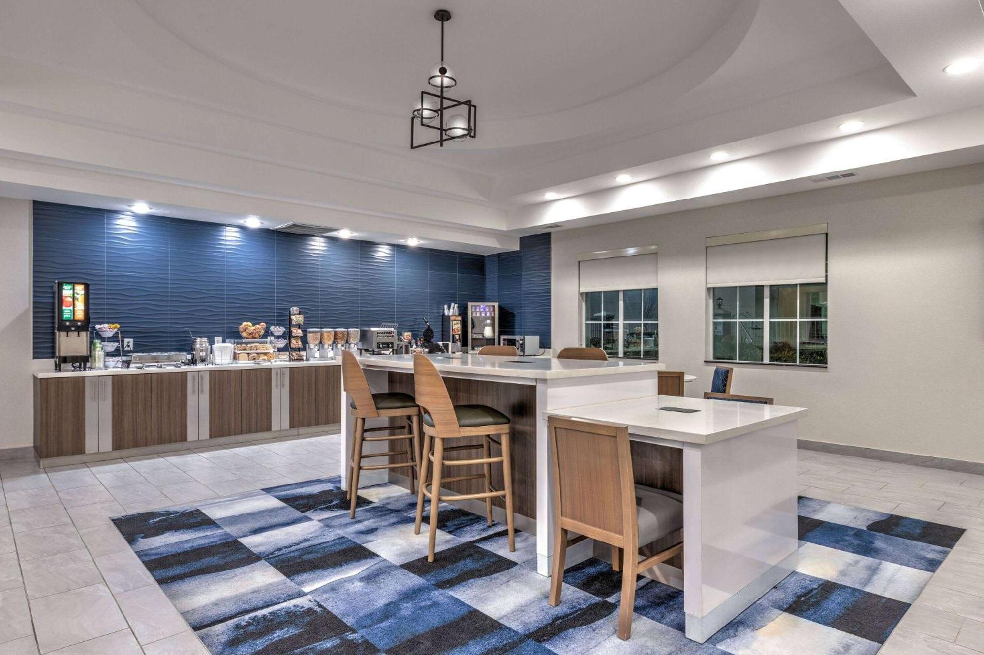 La Quinta By Wyndham Allen At The Village Bagian luar foto