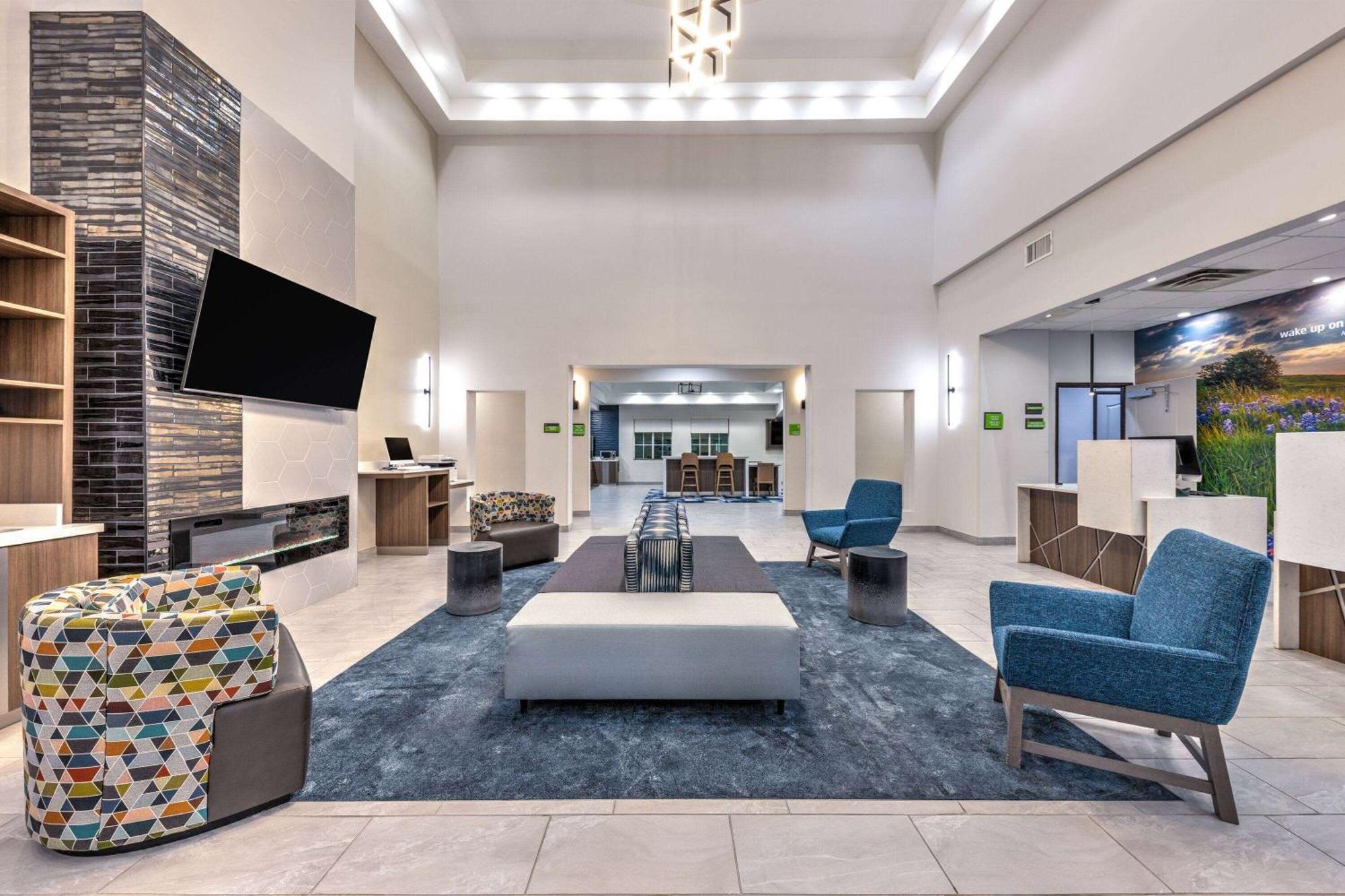 La Quinta By Wyndham Allen At The Village Bagian luar foto
